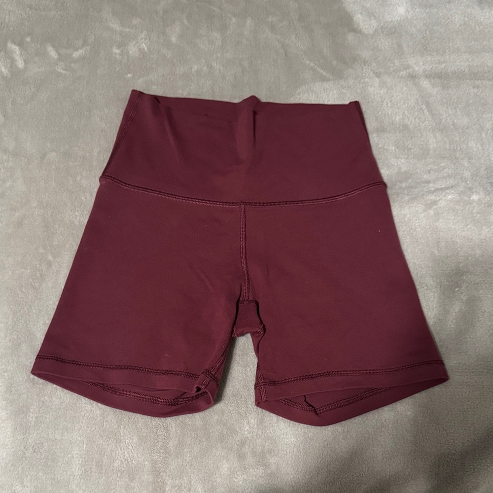 Tna Life Cheeky Hi-Rise 5” Short